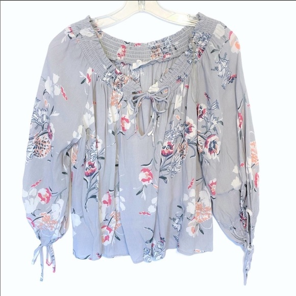ASTR, Off Shoulder, Gray Floral Print Boho Top. L. - Picture 3 of 10